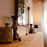 Δωμάτια σε οικογενειακή κατοικία Mojo House Ribeira Grande
