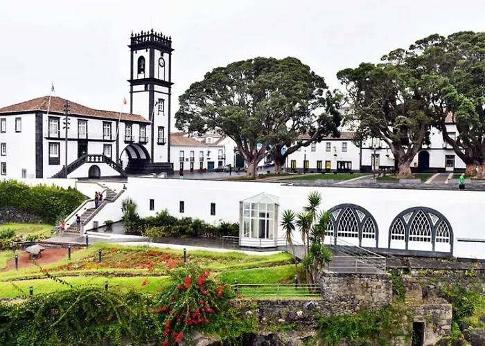 Homestay Mojo House *